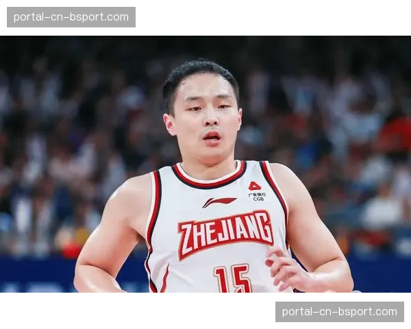 浙江稠州金租后卫王奕博伤愈复出,球队后场突破能力预期增强 浙江稠州金租后卫王奕博伤愈复出,球队后场突破能力预期增强