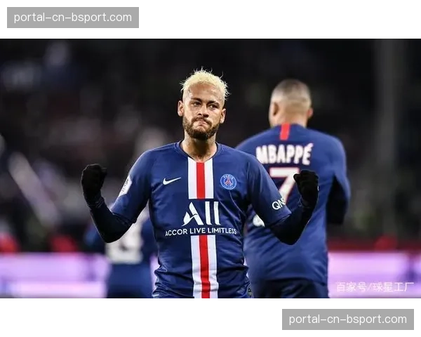 法甲下赛季将全面启用半自动越位识别技术